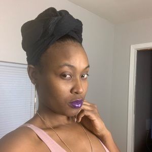 Meet your Posher, Nadonna